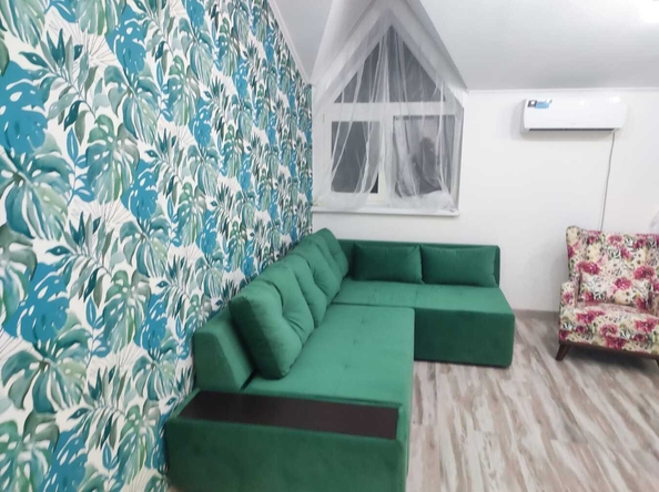 
  Продается 2-комн. квартира, 69 м², Крымская ул, д. 34
. Фото 2.