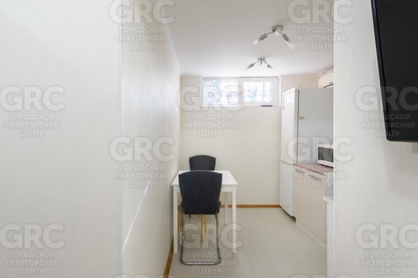 
  Продается 2-комнатный апартамент, 32 м², Прозрачная (Лазурный берег кв-л) ул, д. 19
. Фото 4.