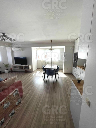
  Продается 3-комн. квартира, 58 м², Транспортная ул, д. 80/283
. Фото 7.