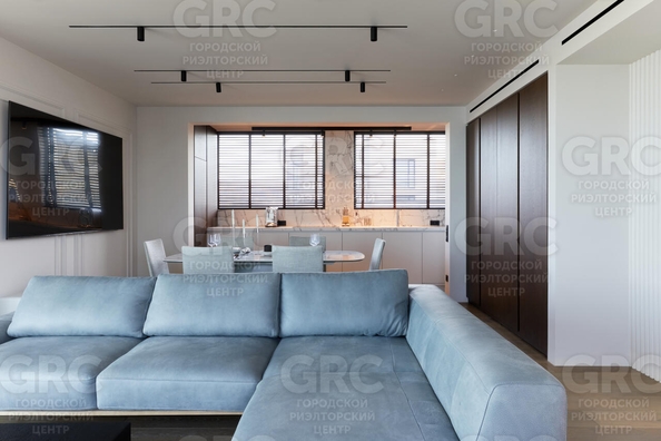 
  Продается 2-комнатный апартамент, 140.6 м², Виноградная ул, д. 4
. Фото 2.