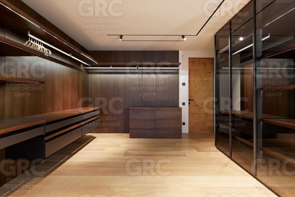 
  Продается 2-комнатный апартамент, 140.6 м², Виноградная ул, д. 4
. Фото 35.