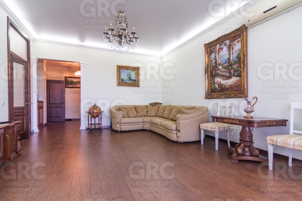 
  Продается 3-комн. квартира, 156 м², Учительская ул, д. 18а
. Фото 21.