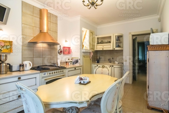
  Продается 3-комн. квартира, 130 м², Сухумское шоссе ул, д. 13/8
. Фото 19.