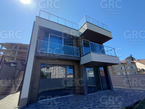 
  Продается дом, 240 м², Сочи
. Фото 1.