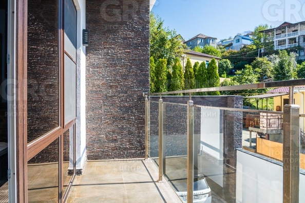 
  Продается дом, 250 м², Сочи
. Фото 2.