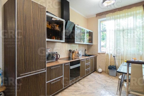 
  Продается дом, 280 м², Сочи
. Фото 5.