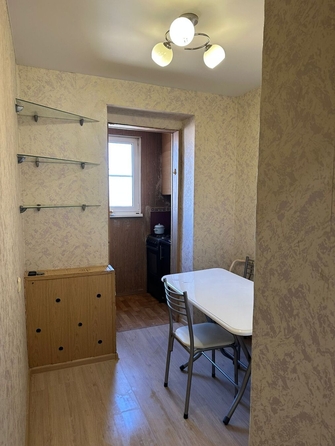 
  Продается 1-комн. квартира, 28 м², Астраханская ул, д. 84
. Фото 2.