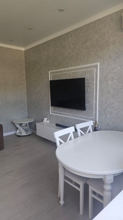 
  Продается 1-комн. квартира, 50 м², Колхозная ул
. Фото 2.