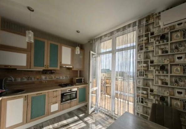 
  Продается 2-комн. квартира, 54 м², Кирова ул
. Фото 6.