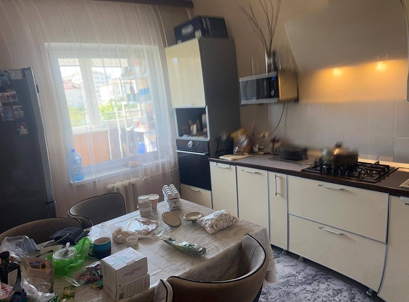 
  Продается 2-комн. квартира, 50 м², Жуковского ул
. Фото 4.
