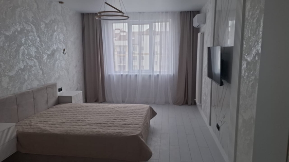 
  Продается 2-комн. квартира, 72 м², Больничный пер
. Фото 2.