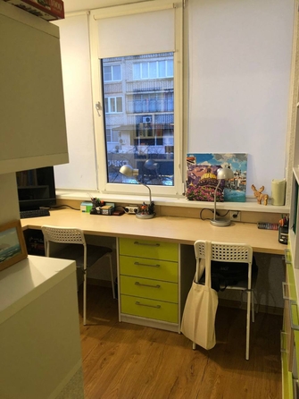 
  Продается 3-комн. квартира, 65 м², Парус мкр
. Фото 6.