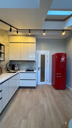 
  Продается 3-комн. квартира, 73 м², Мира ул
. Фото 1.