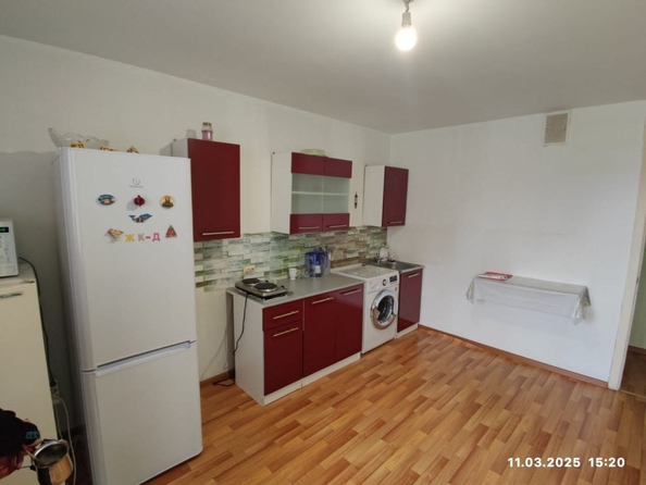 
  Продается 3-комн. квартира, 80 м², Маршала Жукова ул
. Фото 3.