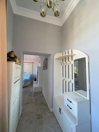
  Продается 4-комн. квартира, 136 м², Новороссийская ул
. Фото 4.