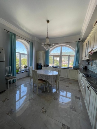 
  Продается 4-комн. квартира, 136 м², Новороссийская ул
. Фото 14.