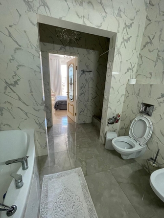 
  Продается 4-комн. квартира, 136 м², Новороссийская ул
. Фото 17.
