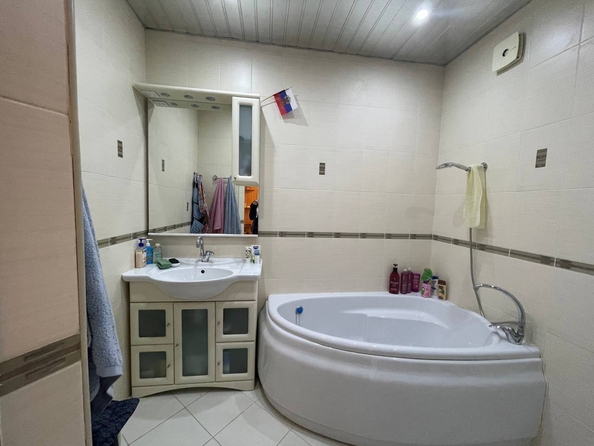 
  Продается 1-комн. квартира, 60 м², Фабрициуса Я. ул, д. 2/9
. Фото 4.