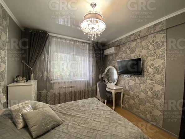 
  Продается 2-комн. квартира, 57 м², Войкова ул, д. 40
. Фото 11.