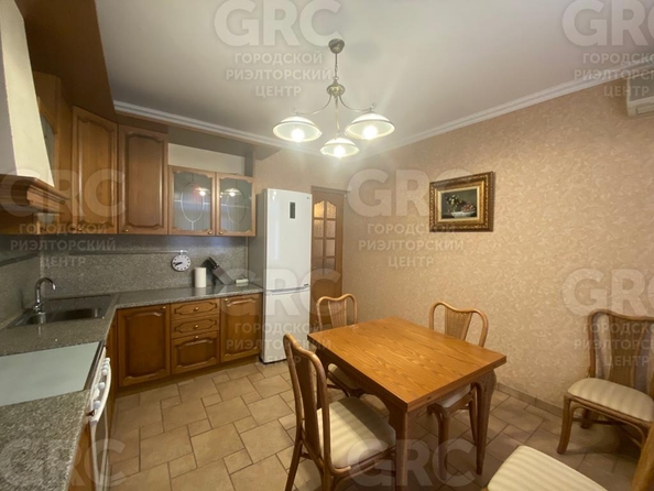 
  Продается дом, 320 м², Сочи
. Фото 14.