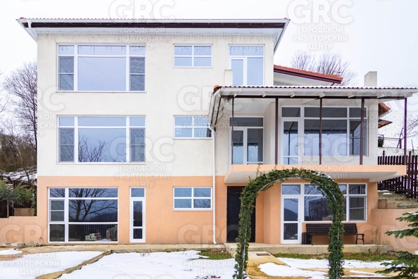 
  Продается дом, 300 м², Сочи
. Фото 1.