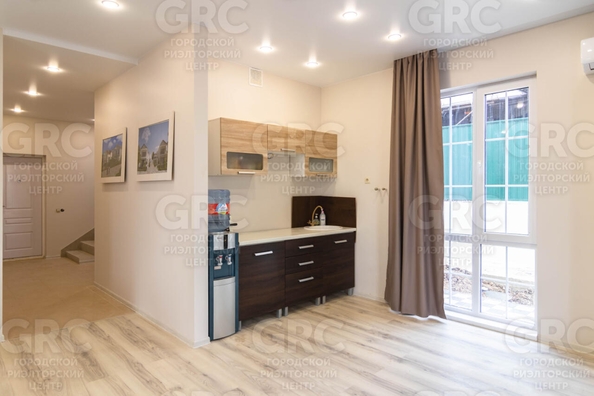 
  Продается дом, 140 м², Сочи
. Фото 7.