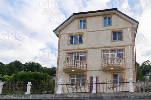 
  Продается дом, 400 м², Сочи
. Фото 1.