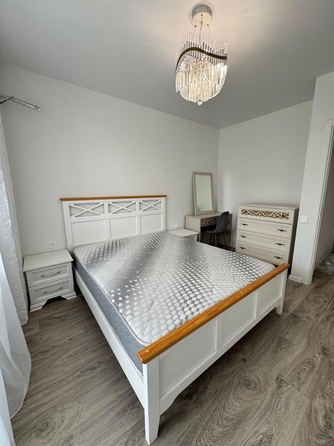 
  Продается 1-комн. квартира, 38 м², Николая Старшинова ул, д. 12к3
. Фото 8.