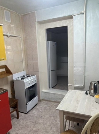 
  Продается 1-комн. квартира, 28 м², Лермонтова ул, д. 121
. Фото 2.