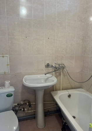
  Продается 1-комн. квартира, 28 м², Лермонтова ул, д. 121
. Фото 4.