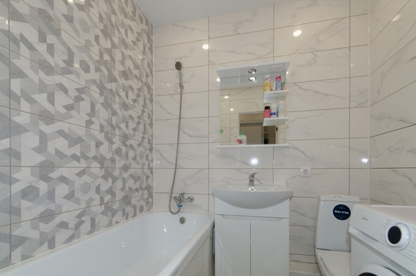 
  Продается 1-комн. квартира, 38 м², Омелькова ул, д. 93
. Фото 10.