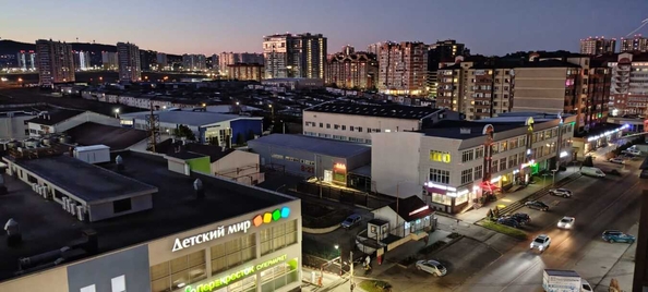 
  Продается 2-комн. квартира, 72 м², Омелькова ул, д. 93
. Фото 10.