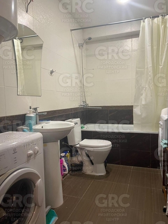 
  Продается 2-комн. квартира, 50 м², Клубничная ул, д. 1е
. Фото 10.