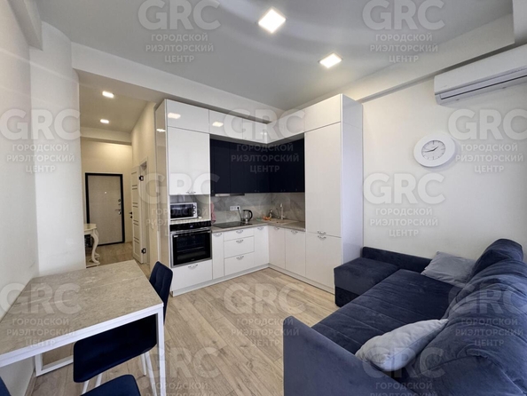 
  Продается 2-комнатный апартамент, 39.6 м², Виноградная ул, д. 22/1
. Фото 3.