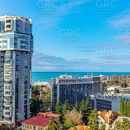 
  Продается 3-комн. квартира, 102 м², Первомайская ул, д. 13
. Фото 1.