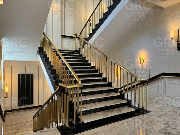 
  Продается 4-комнатный апартамент, 215.18 м², Виноградная ул, д. 14к1
. Фото 6.