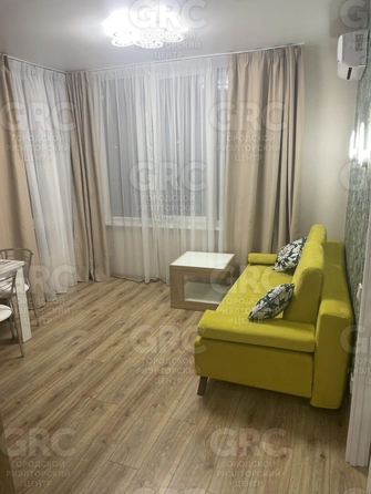 
  Продается 1-комн. квартира, 30 м², Волжская ул, д. 16
. Фото 2.