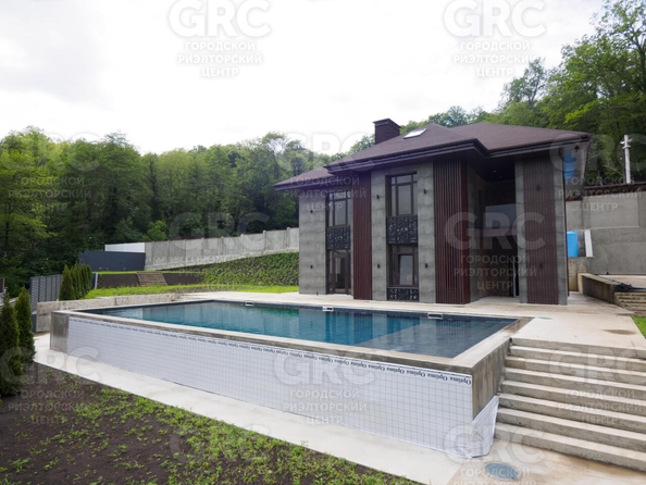 
  Продается дом, 250 м², Сочи
. Фото 2.