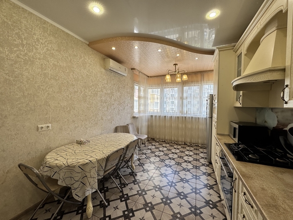 
  Продается 2-комн. квартира, 72 м², Владимирская ул, д. 150
. Фото 4.