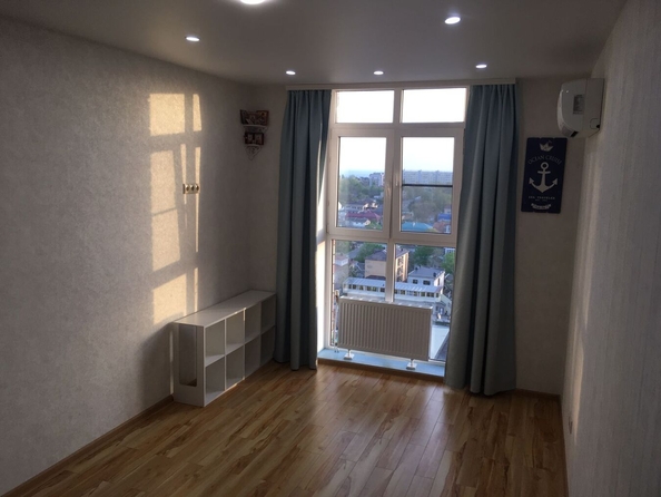
  Продается 1-комн. квартира, 40 м², Толстого ул, д. 130к3
. Фото 2.