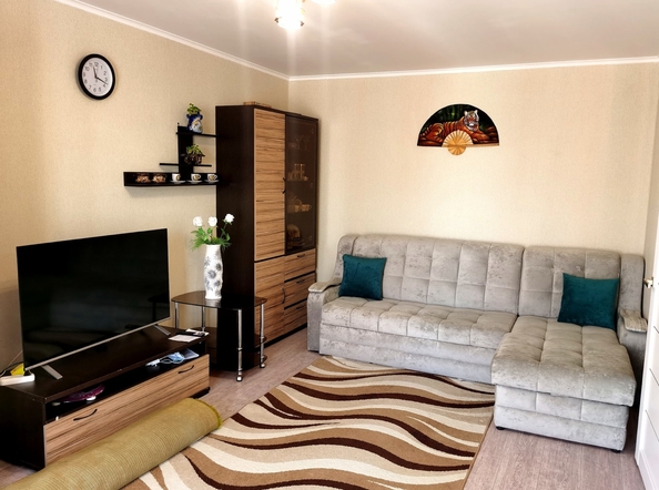 
  Продается 2-комн. квартира, 65 м², Адмирала Пустошкина ул, д. 22к7
. Фото 8.