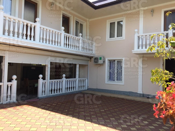 
  Продается дом, 300 м², Сочи
. Фото 2.
