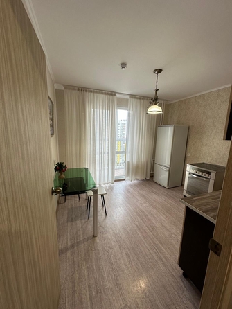 
  Продается 1-комн. квартира, 40 м², Адмирала Пустошкина ул, д. 22к3
. Фото 6.