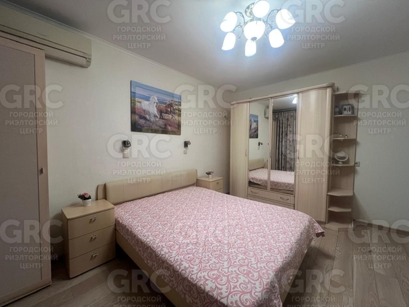 
  Продается 3-комн. квартира, 72.3 м², Ульянова ул, д. 53
. Фото 19.