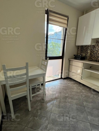 
  Продается 1-комн. квартира, 27.6 м², Клубничная ул, д. 58
. Фото 2.