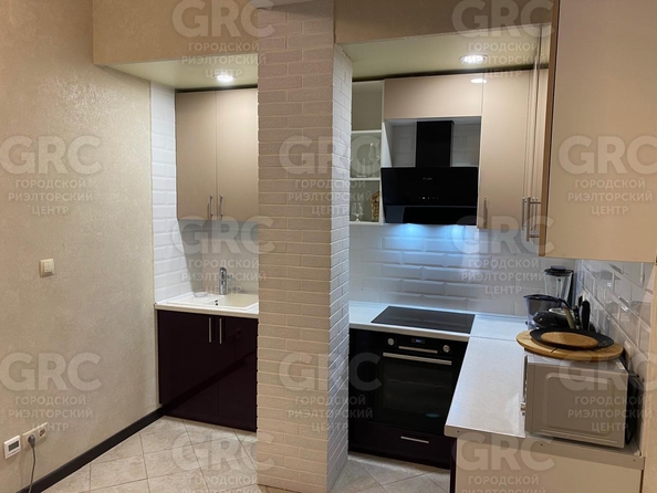
  Продается 1-комн. квартира, 50.9 м², Метелёва ул, д. 23
. Фото 5.