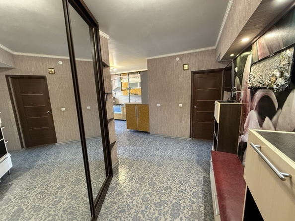 
  Продается 2-комн. квартира, 50 м², Омелькова ул, д. 14В
. Фото 5.