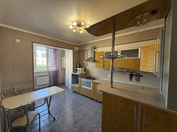 
  Продается 2-комн. квартира, 50 м², Омелькова ул, д. 14В
. Фото 8.