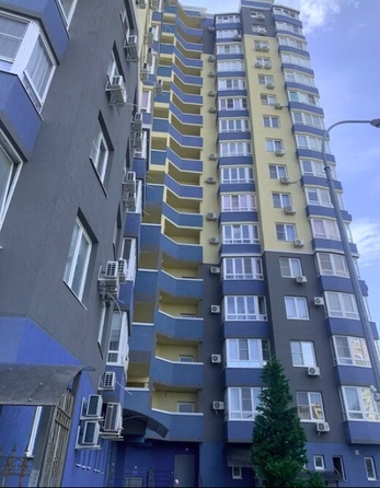 
  Продается 2-комн. квартира, 77 м², Астраханская ул, д. 71А
. Фото 5.