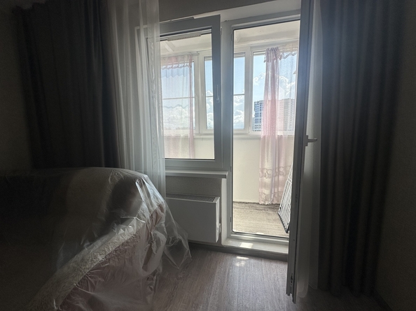 
  Продается 2-комн. квартира, 65 м², Ленина ул, д. 229
. Фото 7.